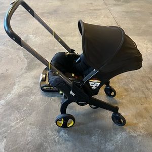Donna Infant /Toddler  Stroller  Car Seat  With latch base